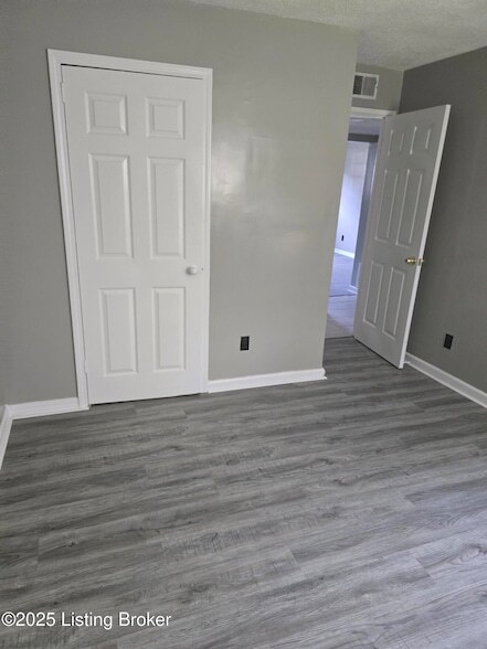 Building Photo - 3421 Shanks Ln