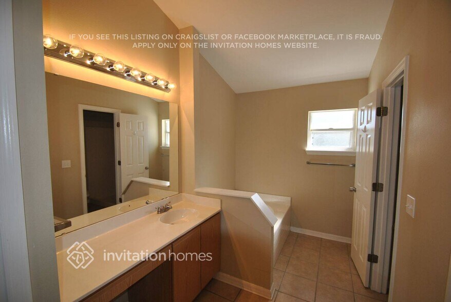 Building Photo - 5195 Falcon Blvd