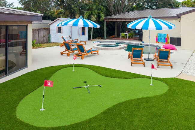 Building Photo - 11988 117th St N