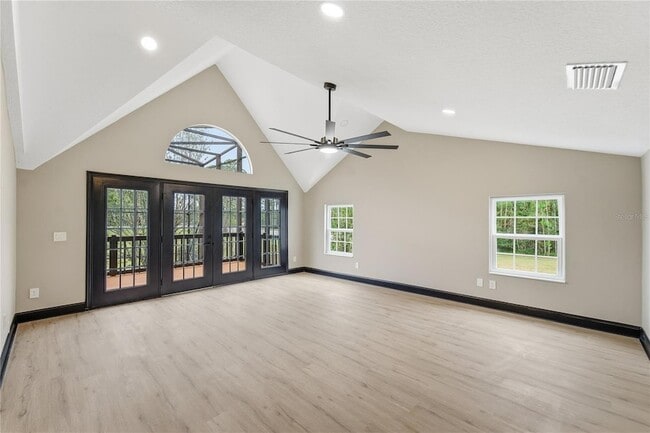 Building Photo - 14728 Henson Rd