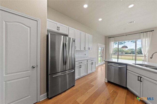 Building Photo - 4512 Sunflower Ln