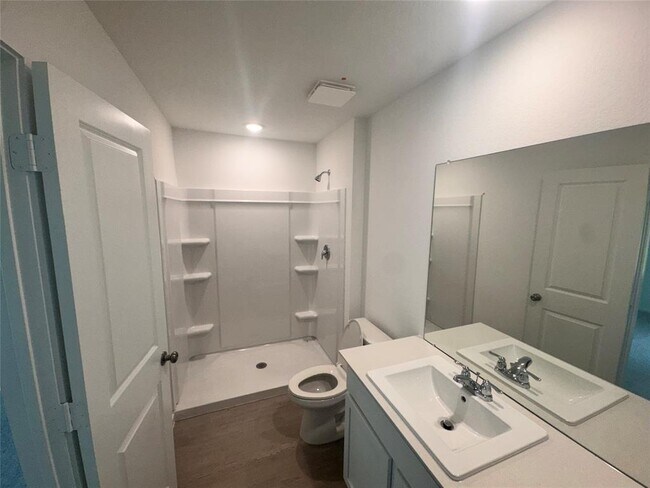 Building Photo - 25668 Rose Creek Dr