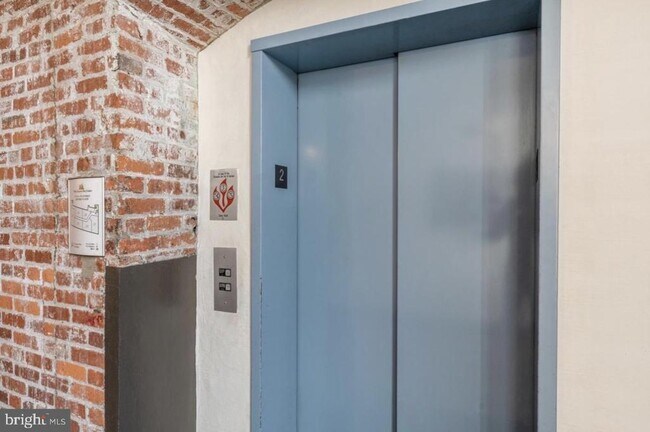 Building Photo - 1147 N 4th St