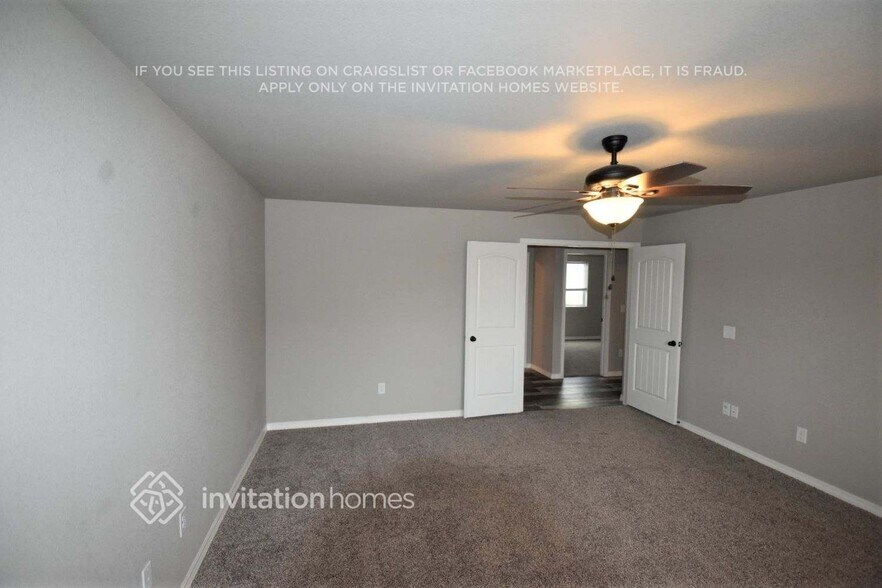Building Photo - 10995 Traders Pkwy