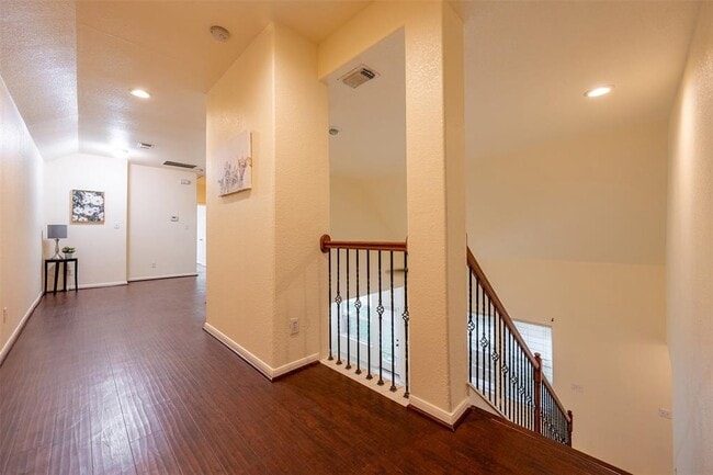 Building Photo - 7219 Crimson Sky Dr