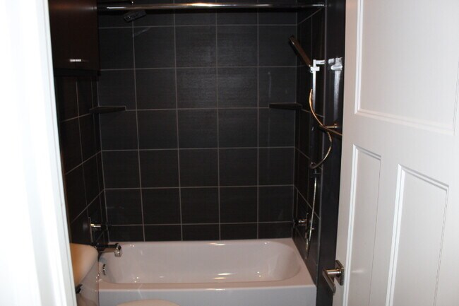 Building Photo - 16808 Kierland Ct