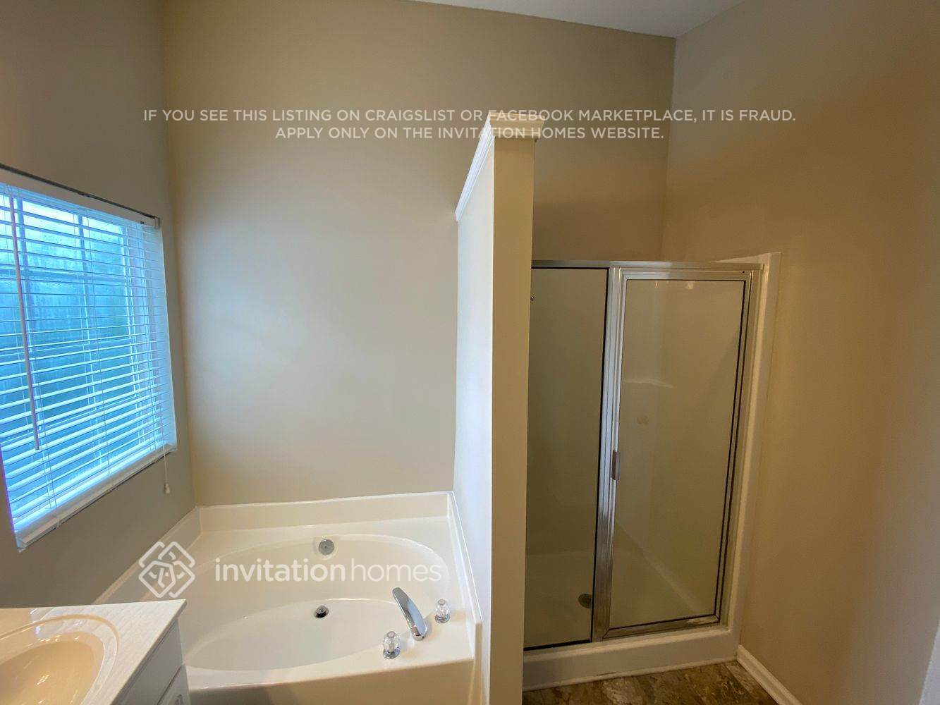 Building Photo - 12601 Cedar Crossings Dr