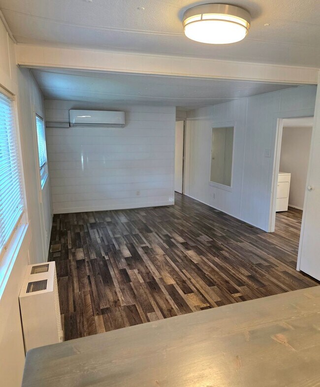 Building Photo - MANUFACTURED 3 BED 1.5 BATH HOME ON 2 ACRES