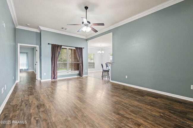 Building Photo - 307 Flanders Ridge Dr