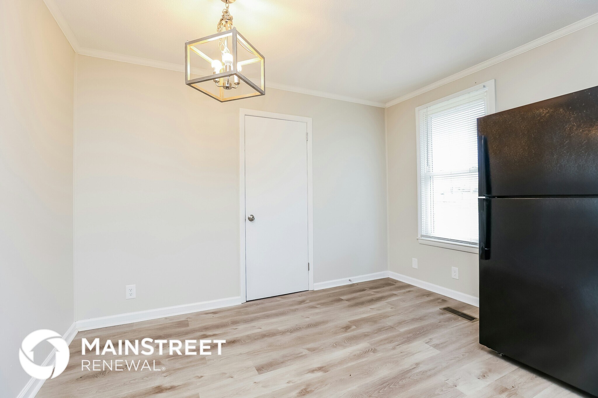 Building Photo - 410 Watts Dr