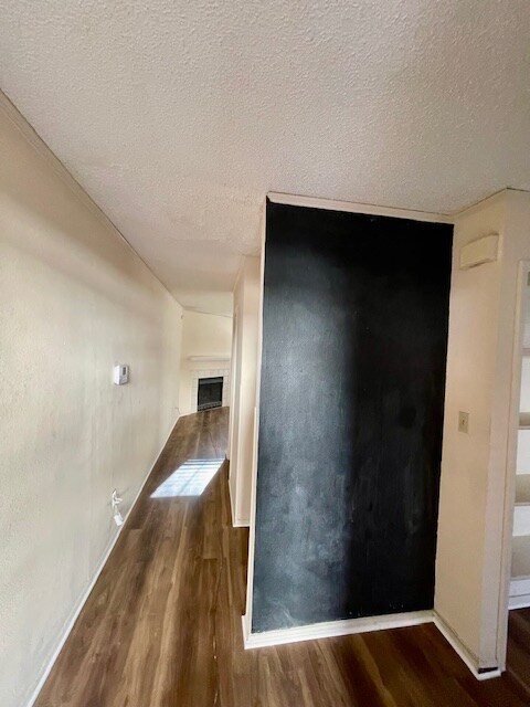 Building Photo - 600 Bagby Ave