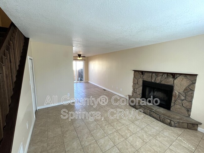 Building Photo - 3074 Starlight Cir