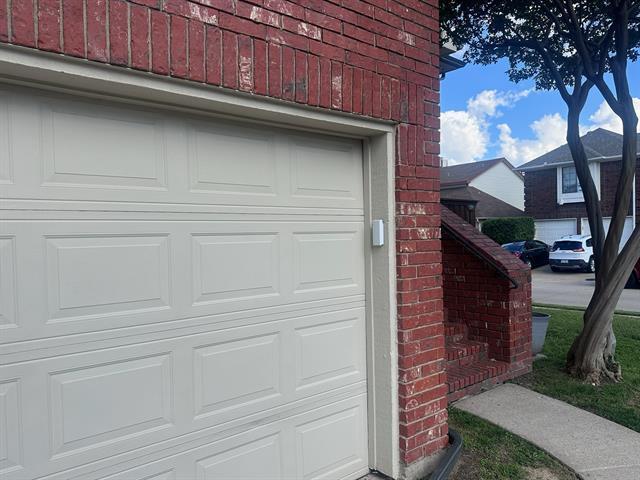 Building Photo - 3400 Napoleon Ct