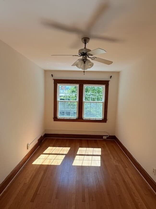 Building Photo - UPDATED 4/BR in Glover Park!