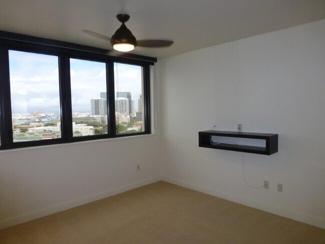 Building Photo - Keola Lai Condo - 2 bedrooms, 2 baths, 2 parking - Avail now!