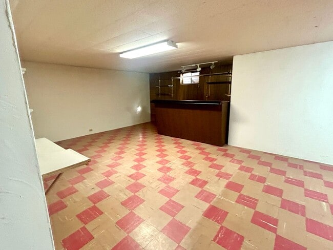 Building Photo - 4 Bedroom Ranch House - Prime Location Minutes from Cherry Creek!