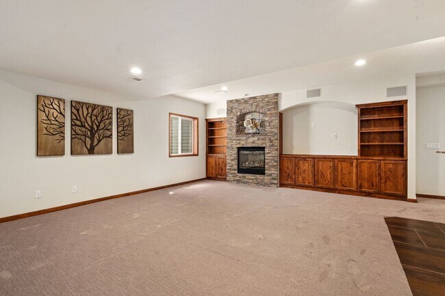 Building Photo - 7078 Spanish Bay Dr