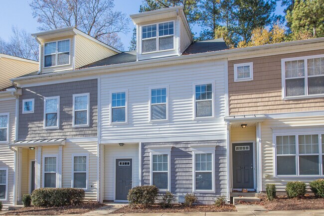 Building Photo - Spacious Wake Forest Town Home For Rent