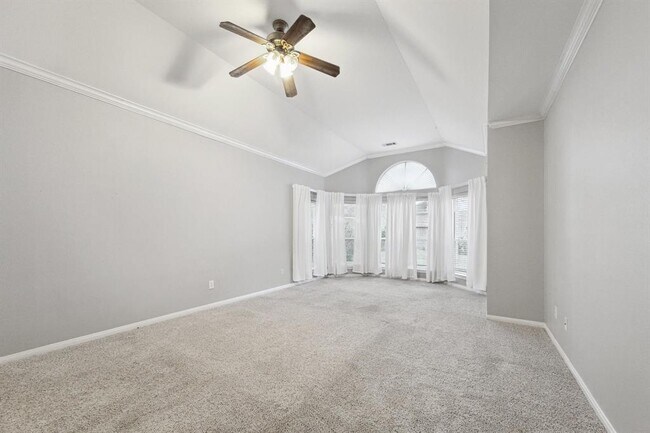 Building Photo - 2109 Enchanted Lake Dr