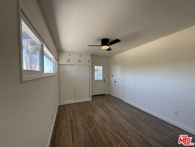 Building Photo - 25226 Loytan St