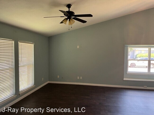 Building Photo - 3 br, 2 bath House - 5070 Red River Trail