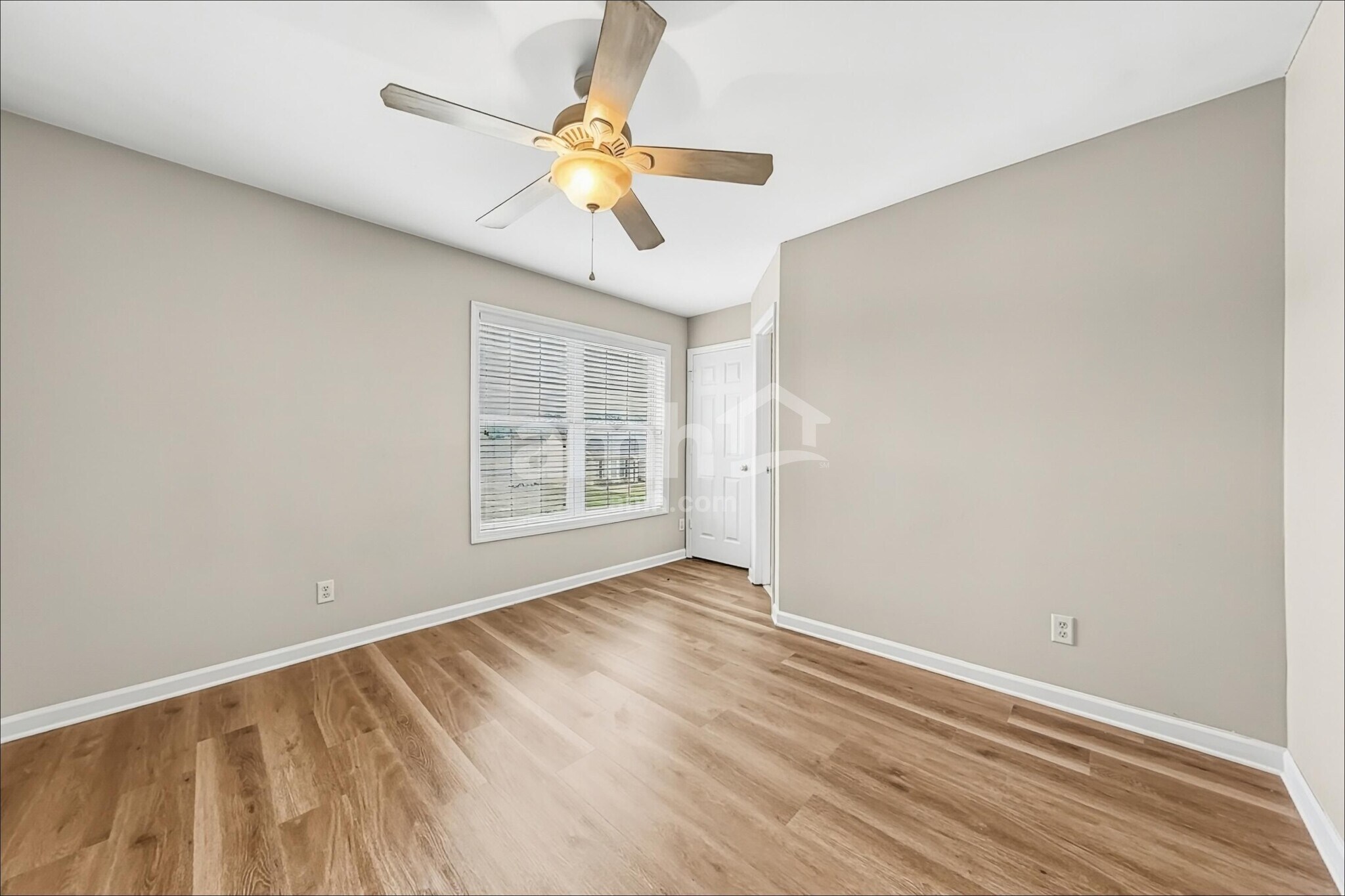 Building Photo - 45 Wintergreen Dr