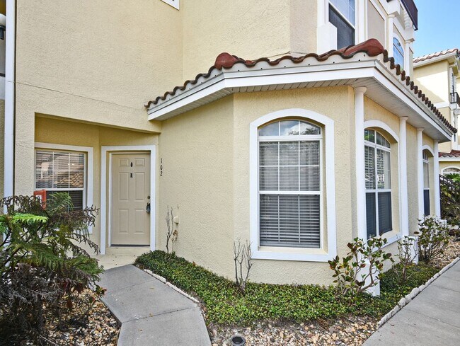 Building Photo - 692 Seabrook Ct