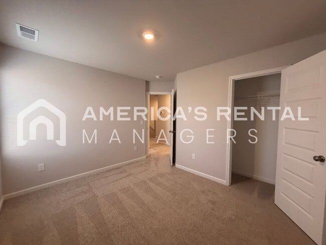 Building Photo - MOVE IN SPECIAL!! New Construction Townhome on Driftwood Lane for Rent! Sign a 13-month lease by ...