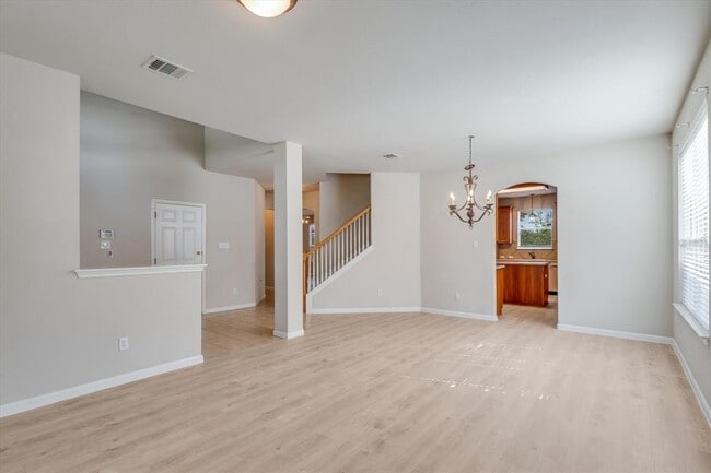 Building Photo - 4029 Lake Edge Way