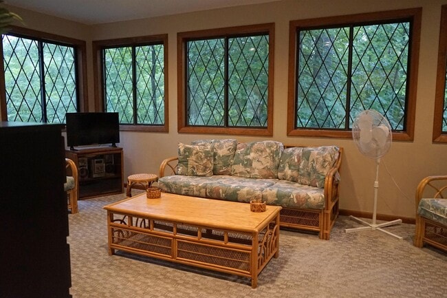 Building Photo - **WINTER RENTAL** Adorable Chalet - Come Spend The Winter Here!