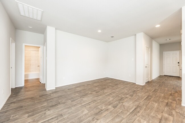 Building Photo - 22730 Busalla Trail