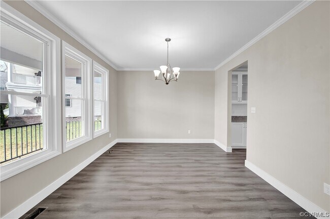Building Photo - 15401 Adelay Ct