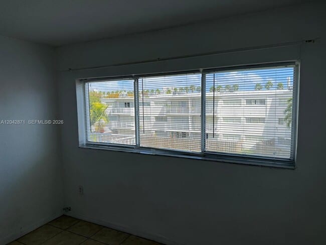 Building Photo - 7713 SW 88th St
