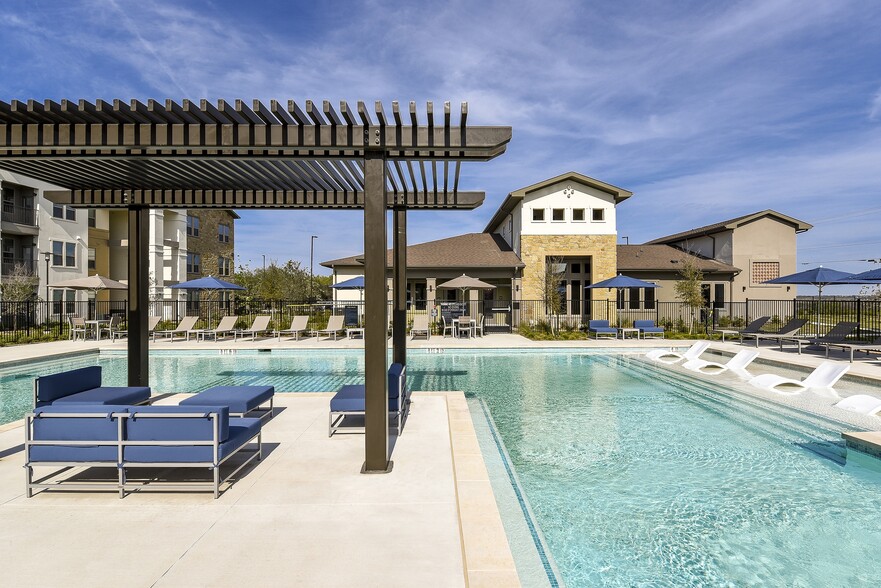 The Arcadian 4611 E Loop 1604 N Converse TX 78109 Apartment Finder