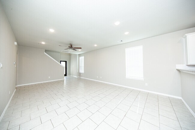 Building Photo - 31303 Palomino Ranch Path