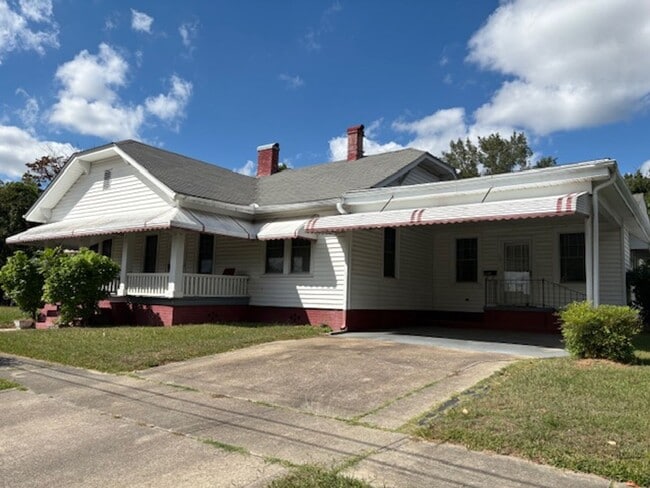 Primary Photo - Well Maintained Older Home with Central HVAC