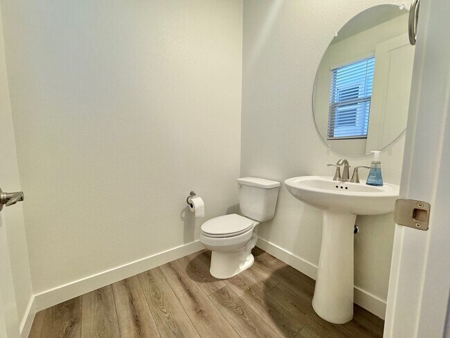 Building Photo - MOVE IN SPECIAL WITH THIS BEAUTIFUL BRAND NEW HOME: 3-BEDROOM HOME IN SUMMERLIN RESIDENCE