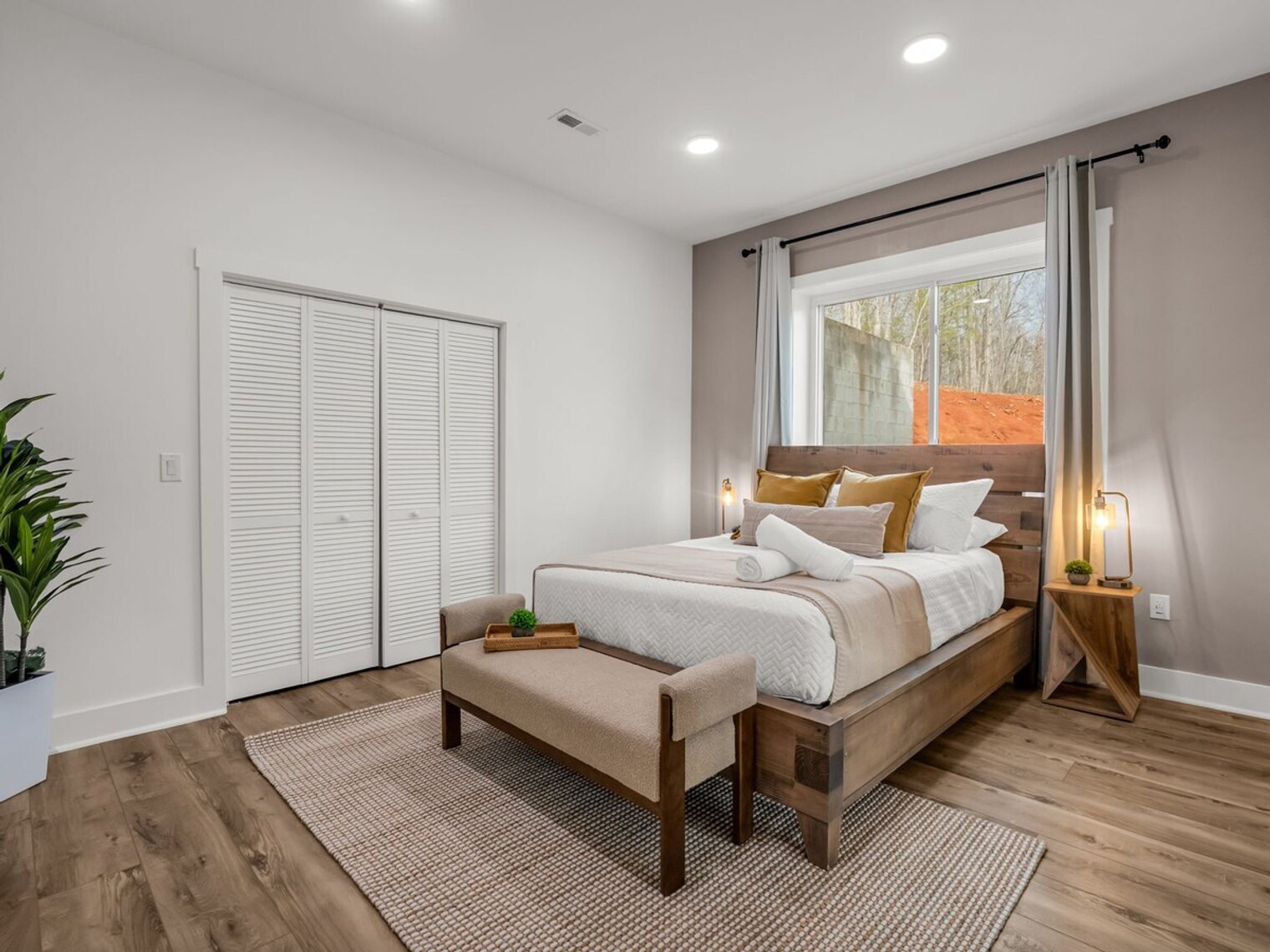 Building Photo - 198 Amberwood Pl