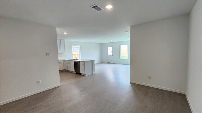 Building Photo - 29018 Rustic Windmill Wy