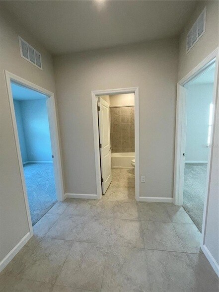 Building Photo - 6800 Pebblebrooke Wy