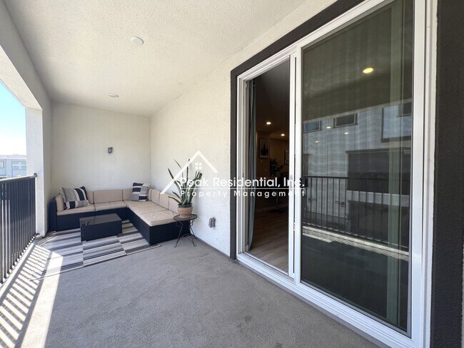 Building Photo - 3069 High Meadow Walk