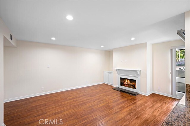 Building Photo - 1166 Rosedale Ave