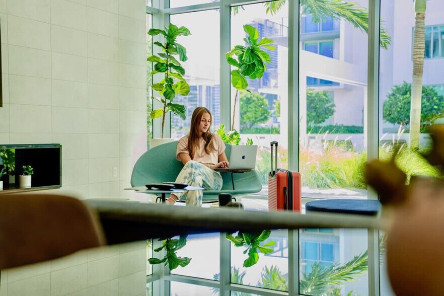 Building Photo - 3900 Biscayne Blvd