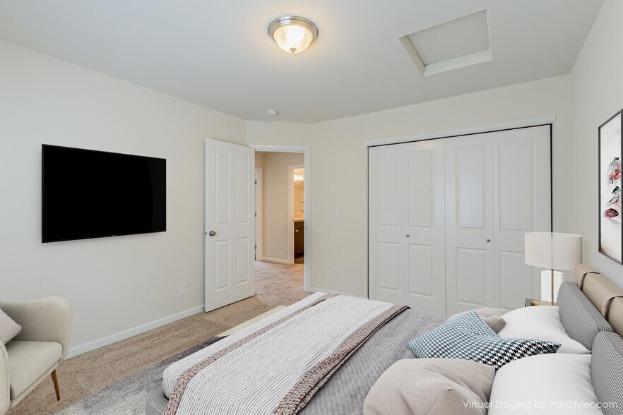 Bedroom - 1124 27th St NW