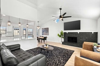 Building Photo - 4629 Amherst Ln