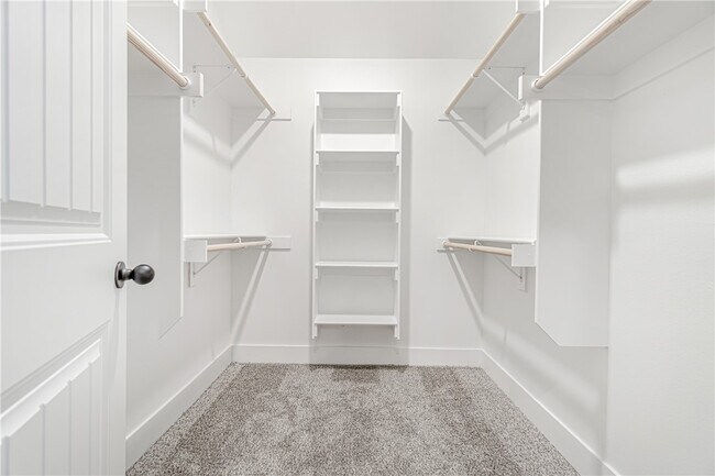 Building Photo - 933 Hampton St