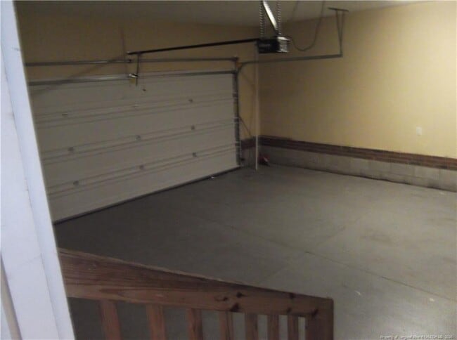 Building Photo - 231 Sharpsburg Rd