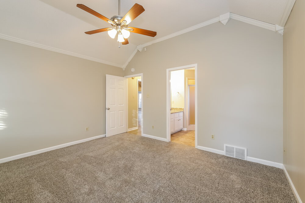 Building Photo - 4677 Shadow Fork Cove