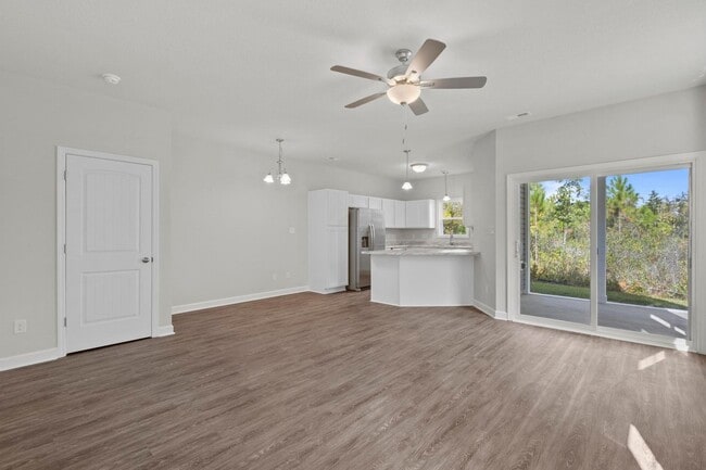 Building Photo - Townhouse For Rent in Holly Ridge