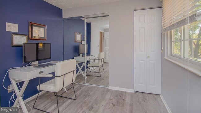 Building Photo - 2858 New Providence Ct